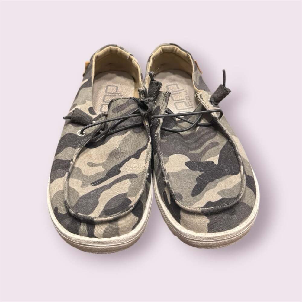 Hey Dude Wendy Camo Slip-On Shoes Women's Size 6